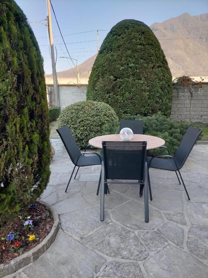 Kinghouse Apartamento Domodossola Exterior foto
